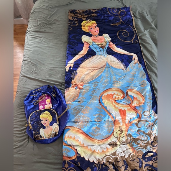 Vintage 90s Disney Princess Sleeping Bag / Bed In Bag _ Cinderella_ Original tag - Picture 8 of 16